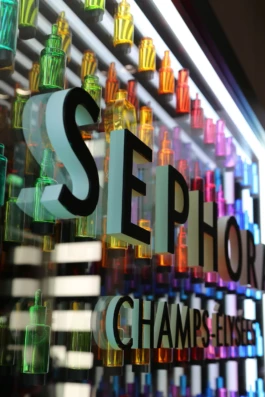 Clément Hélik / Art director